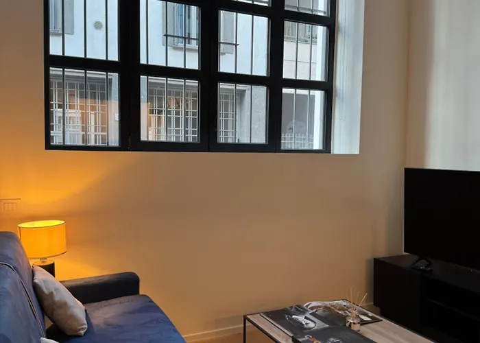 Apartmán Urban Design Loft Ceroni 5 *