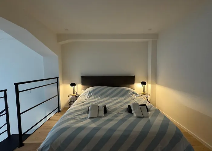 Apartmán Urban Design Loft Ceroni 5 *